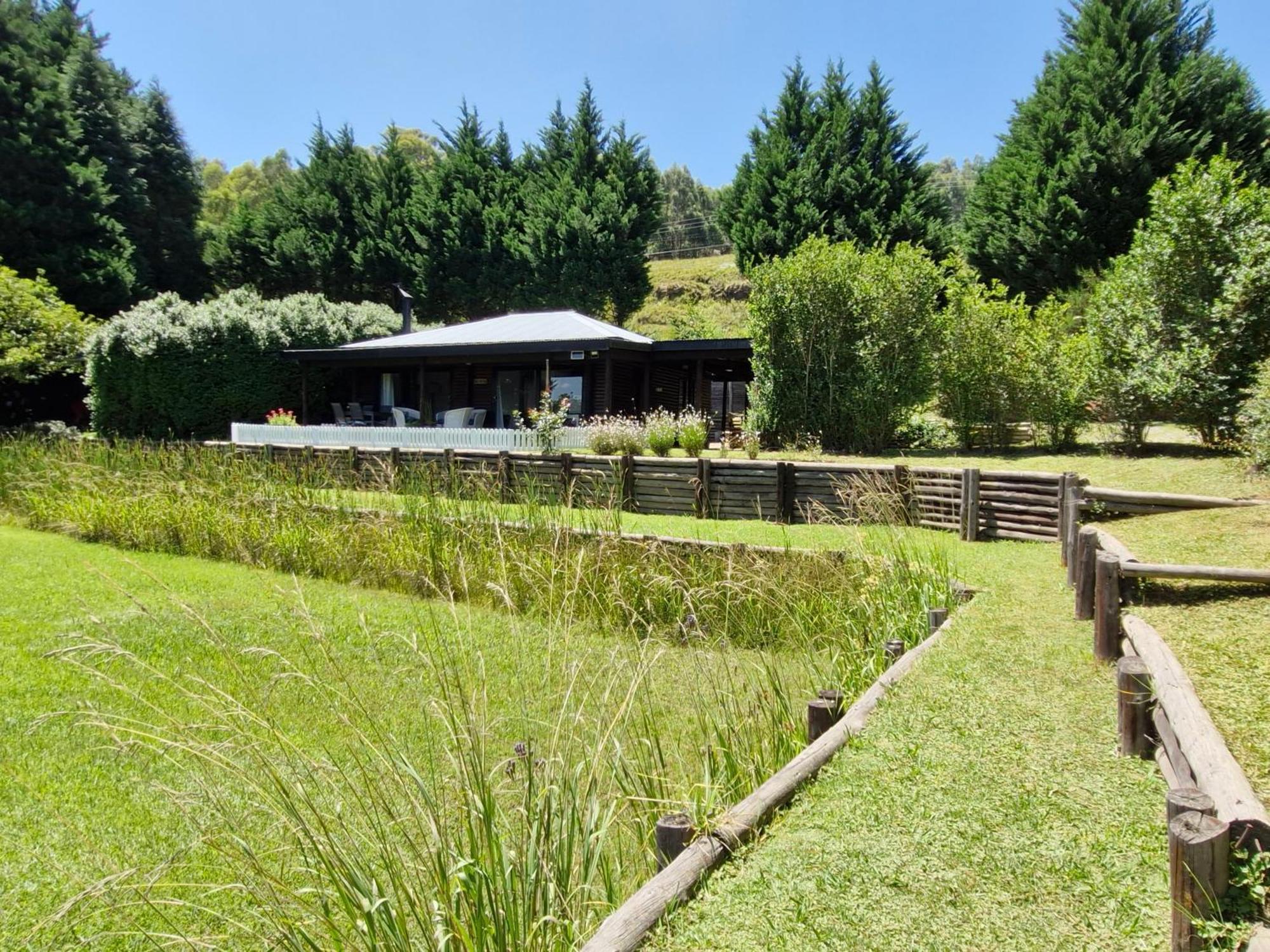 9 Stoney Way Cottage Underberg Extérieur photo
